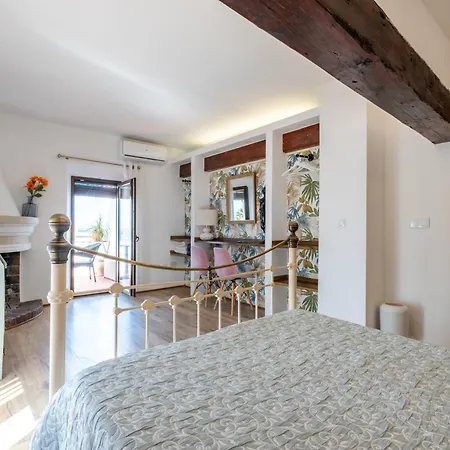 La Tartana Boutique